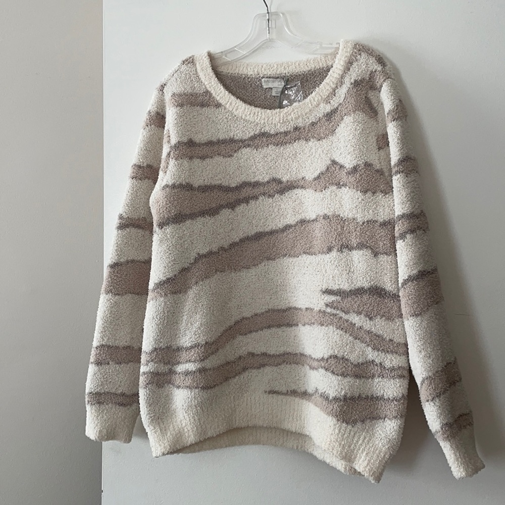 NWT Barefoot Dreams sweater